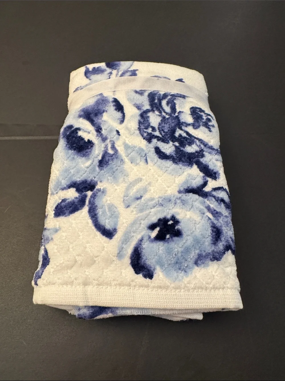 4pc DEBORAH CONNOLLY  Bath Towel Set - Odette - White/Navy